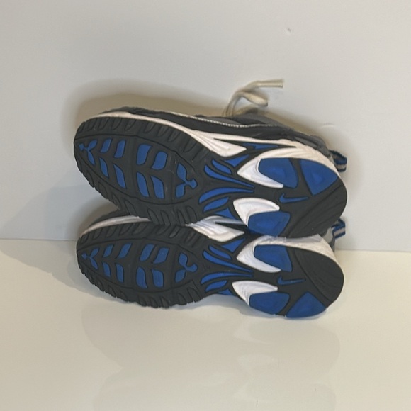 Nike Dart VI Juniors Gray/Black Running Shoes Size 13C - USED - Picture 5 of 7